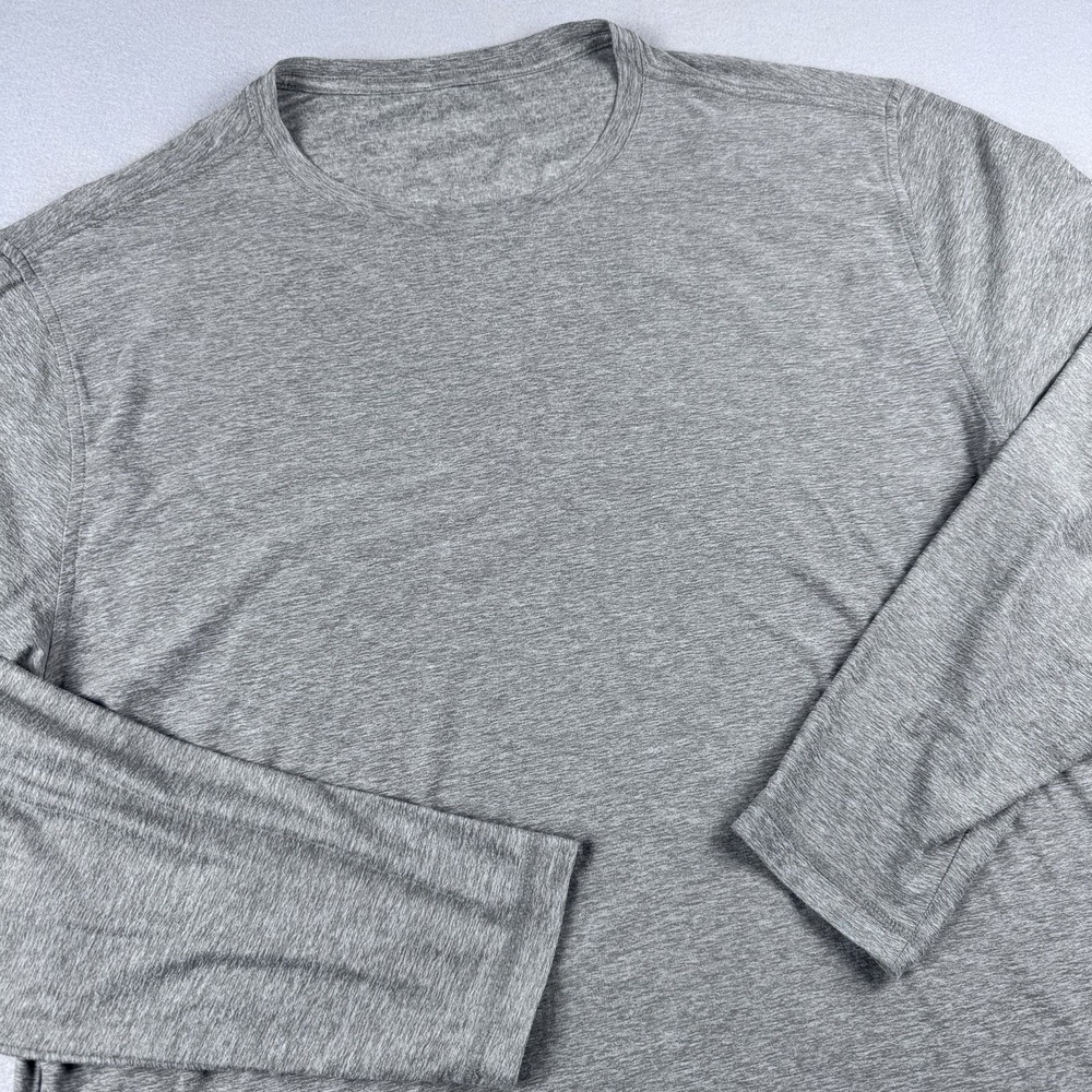 Vuori Long Sleeve Strato Tech T-Shirt Men XXL Heather Performance Training Gym